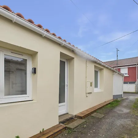 Maison A Pour 4 - Jacuzzi Et Terrasse 포르닉