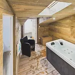 Maison à Pour 4 - Jacuzzi Et Terrasse * Pornic