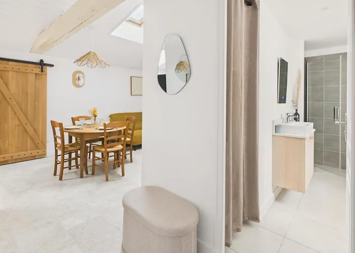 Maison A Pour 4 - Jacuzzi Et Terrasse * Pornic