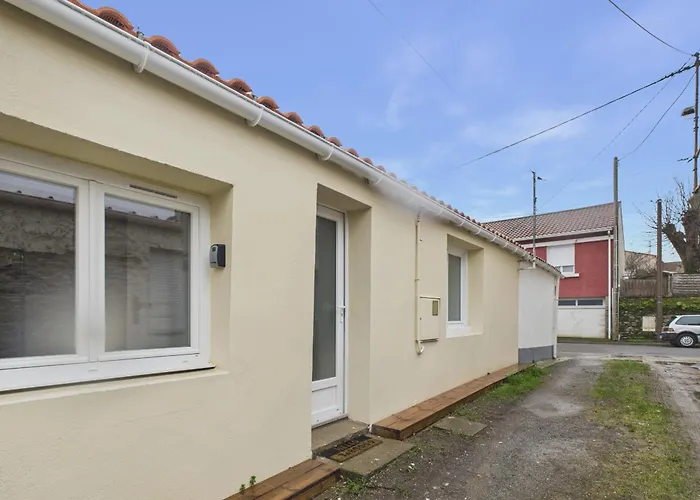 Maison A Pour 4 - Jacuzzi Et Terrasse Pornic