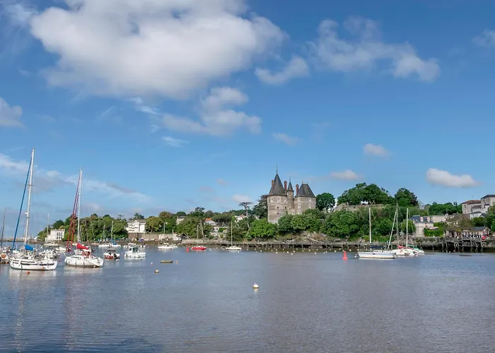 Maison A Pour 4 - Jacuzzi Et Terrasse Holiday home *